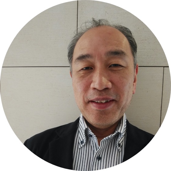 写真:教授 石間 経章